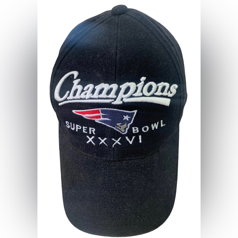 NFL NE Patriots Embroidered XXXVI Super Bowl Champions Snapback Hat Cap